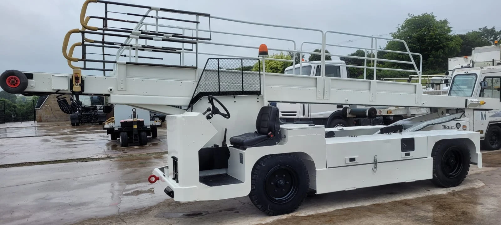Pre-Owned Belt Loaders